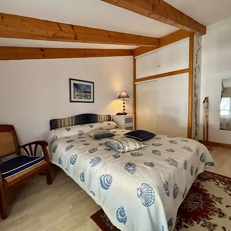Hébergement de vacances Maison Calme Proche - 5 Pers. - Fr-1-246a-391 *
